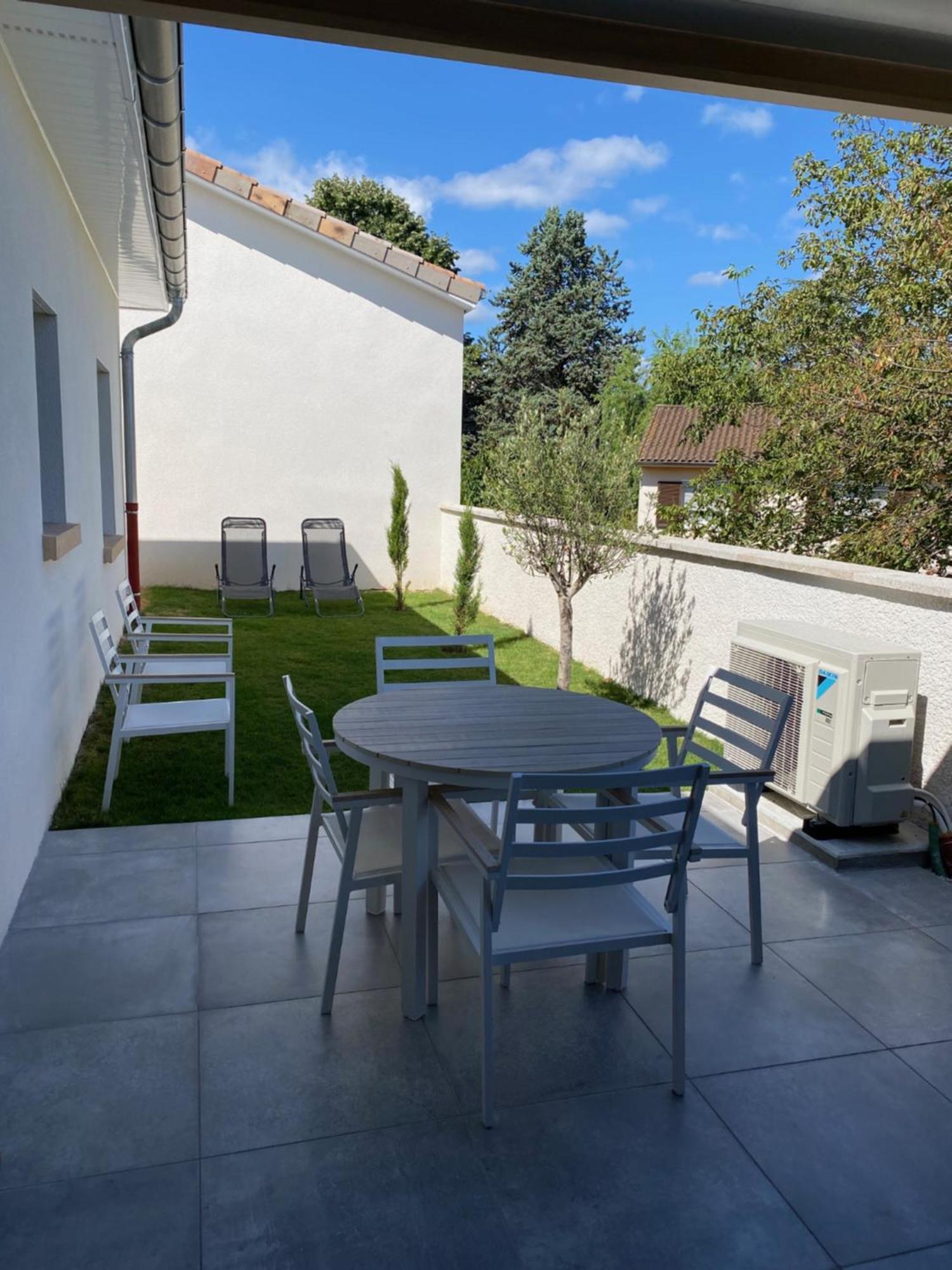 Les Chanterelles Creches-sur-Saone Exterior photo